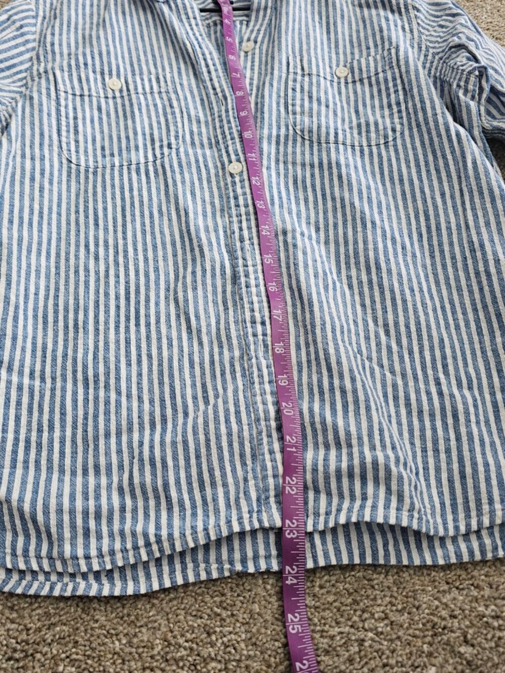 Button down shirt - Picture 3 of 6